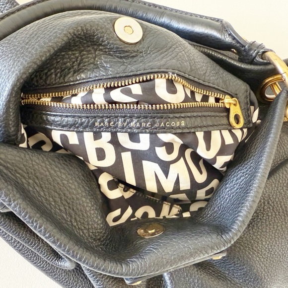 Marc By Marc Jacobs Bag Classic Q Hillier Pebbled Leather Hobo Minimalist Black - Picture 11 of 16